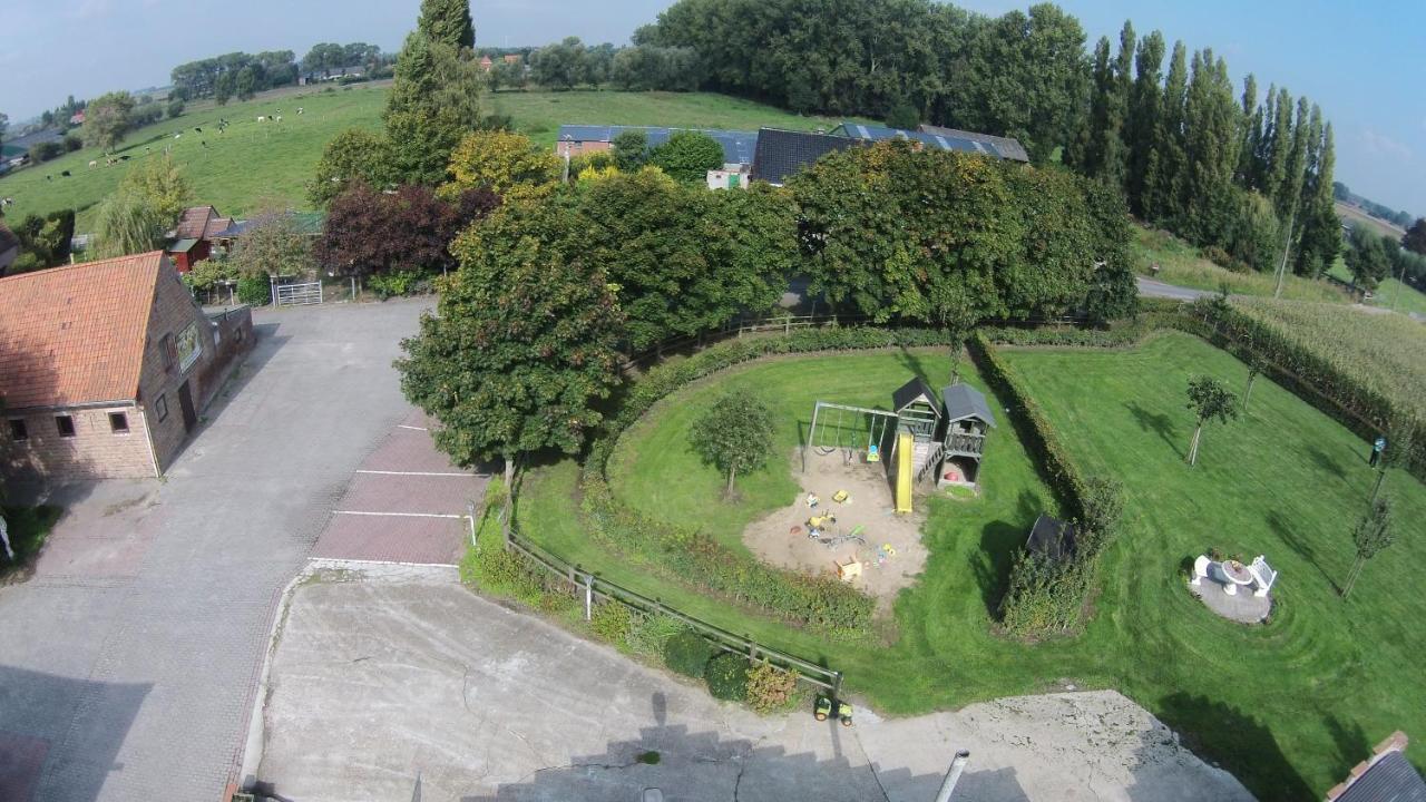 B&B Blauwkasteelhof Koekelare Eksteriør billede